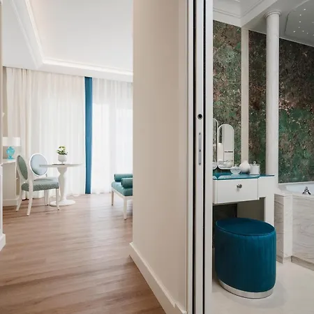 Riviera Otel 5*