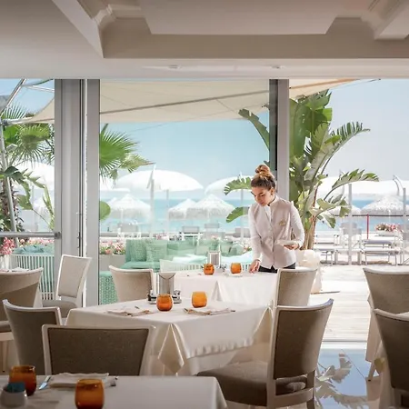 Riviera 5*