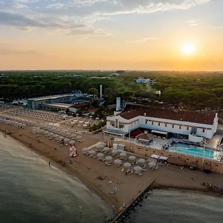 Otel Riviera 5*